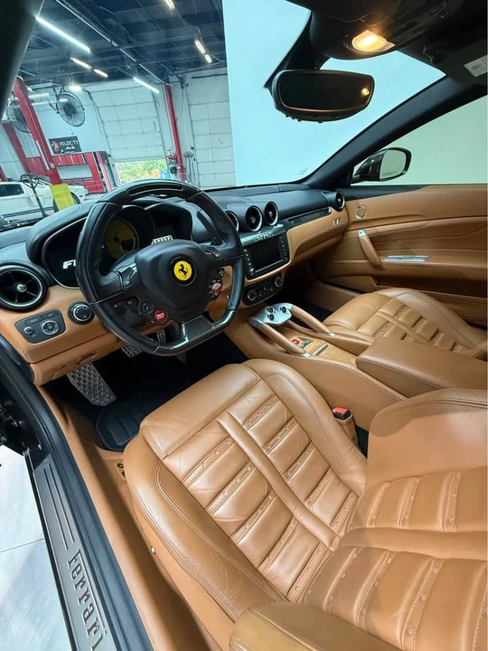 2014 Ferrari FF - Image 8 of 11
