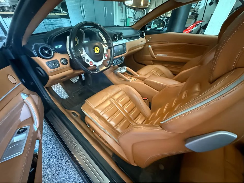 2014 Ferrari FF - Image 4 of 4