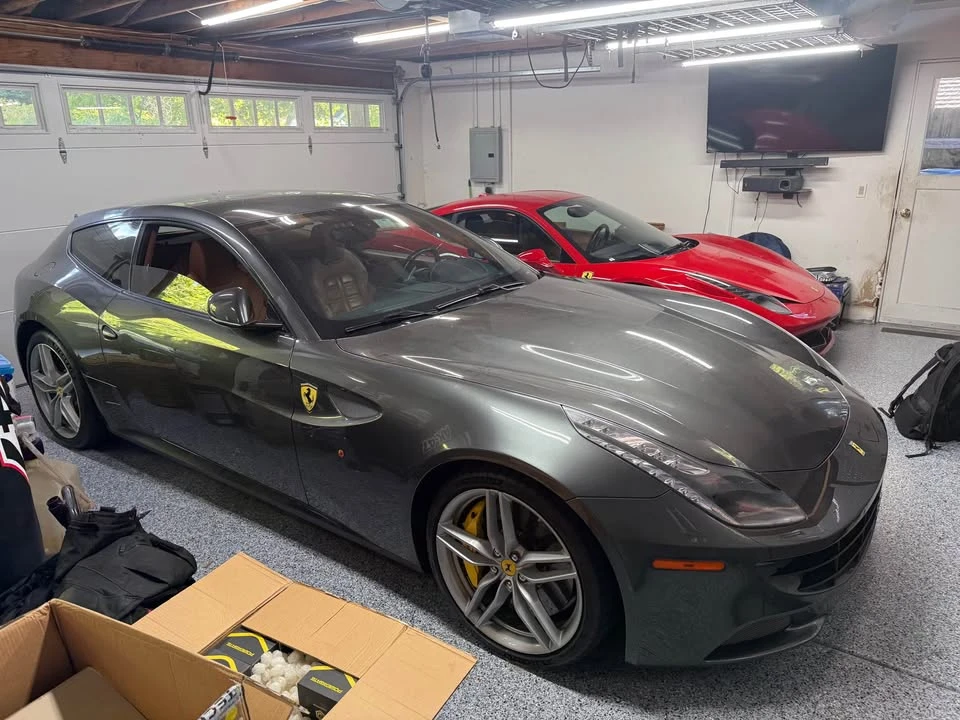 2014 Ferrari FF - Image 2 of 4