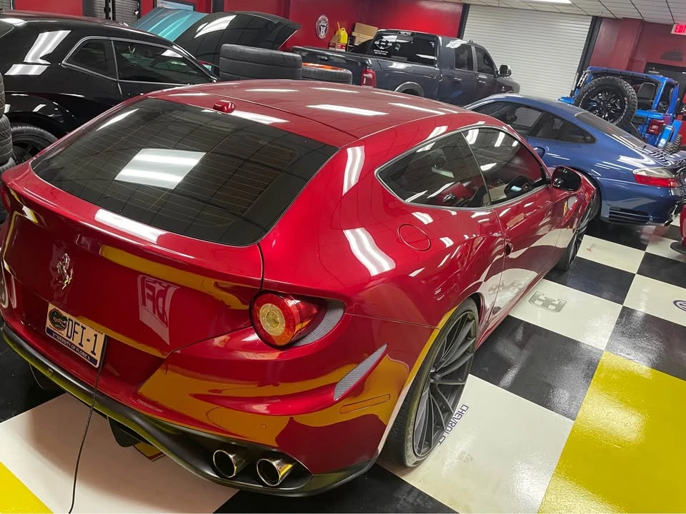 2014 Ferrari FF - Image 2 of 5