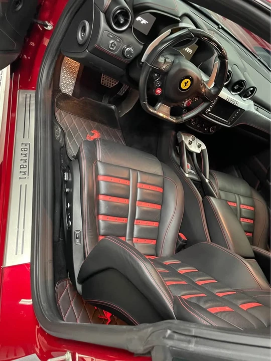 2014 Ferrari FF - Image 5 of 5