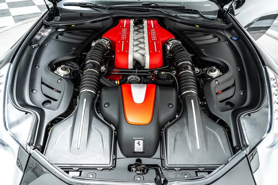 2014 Ferrari FF - Image 8 of 14
