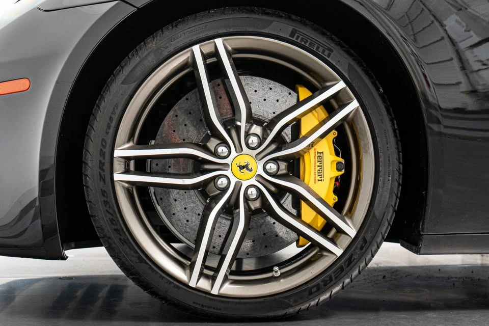 2014 Ferrari FF - Image 6 of 14