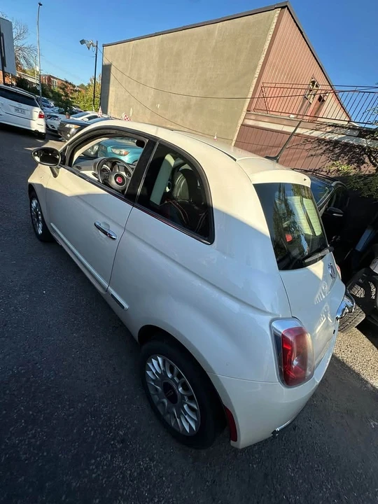 2014 Fiat 500 - Image 7 of 11