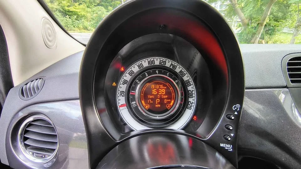 2014 Fiat 500 - Image 13 of 15