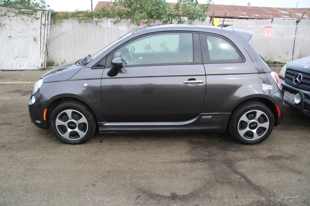 2014 Fiat 500 - Image 3 of 21