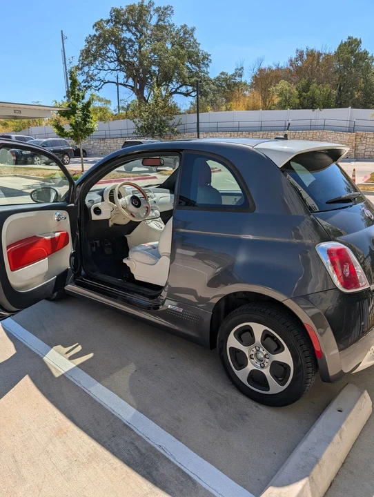 2014 Fiat 500 - Image 4 of 15