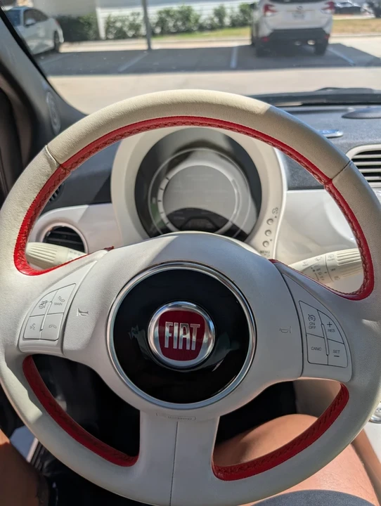 2014 Fiat 500 - Image 10 of 15
