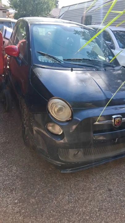 2014 Fiat Abarth 500 - Image 3 of 4