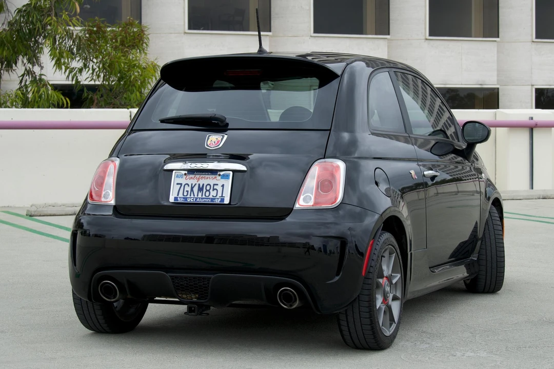 2014 Fiat Abarth 500 - Image 4 of 31