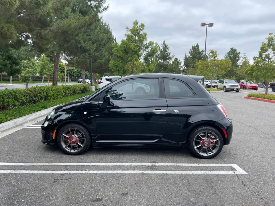 2014 Fiat Abarth 500 - Image 8 of 31