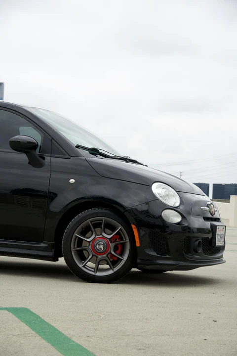 2014 Fiat Abarth 500 - Image 29 of 31