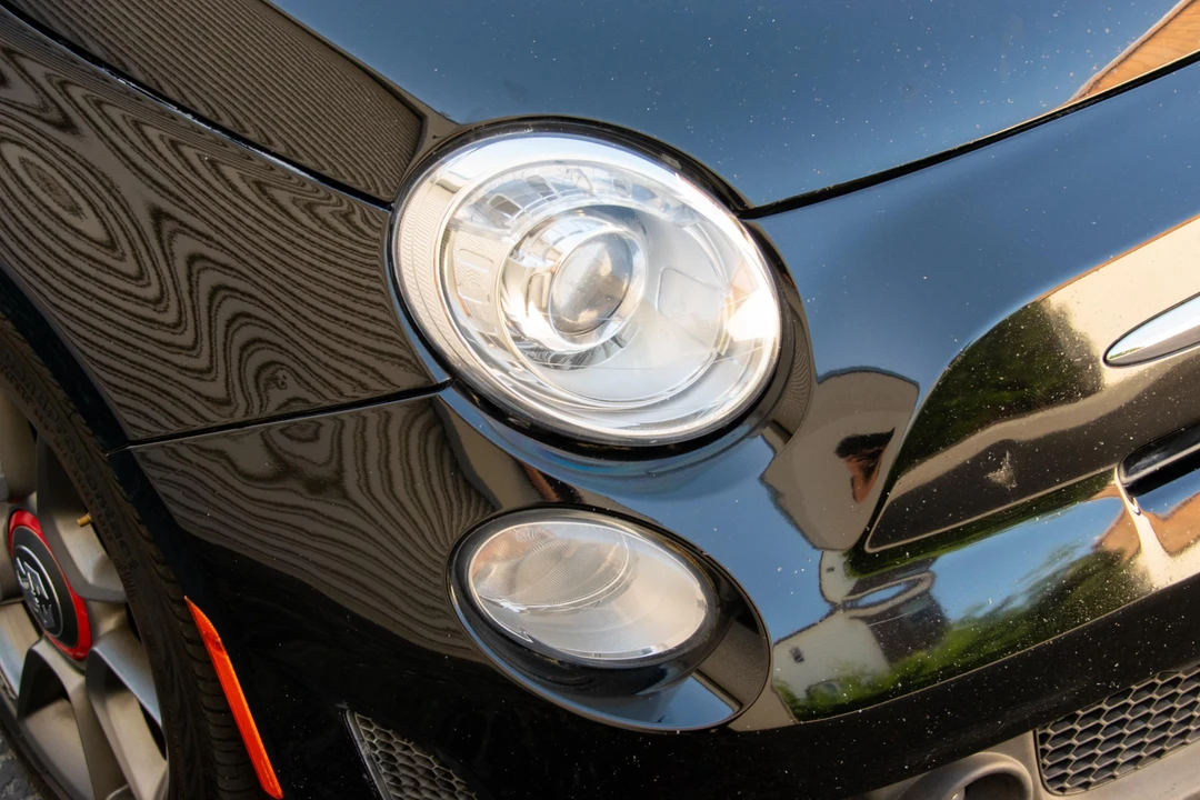 2014 Fiat Abarth 500 - Image 8 of 31