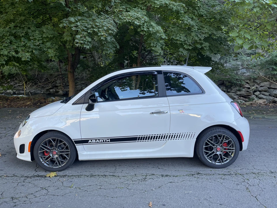 2014 Fiat Abarth 500 - Image 7 of 31