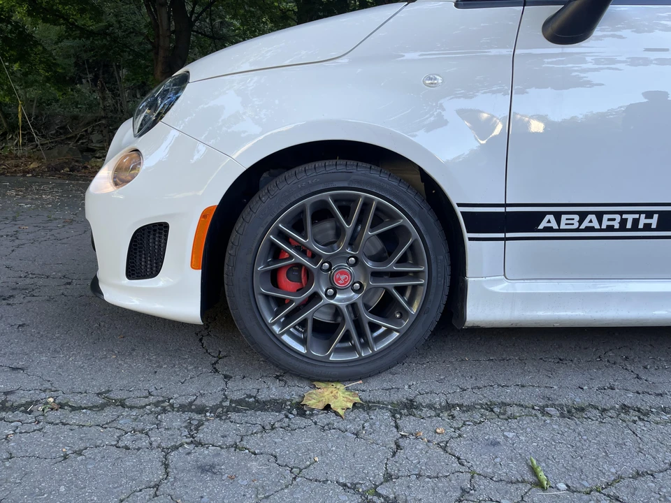2014 Fiat Abarth 500 - Image 22 of 31