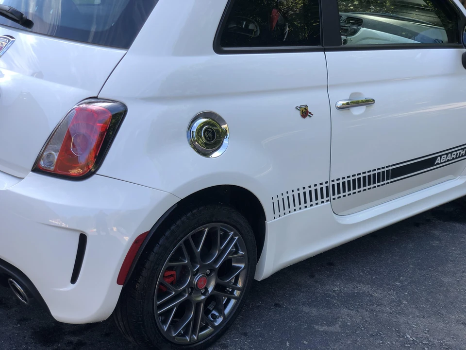 2014 Fiat Abarth 500 - Image 17 of 31