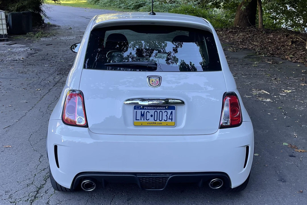 2014 Fiat Abarth 500 - Image 5 of 31