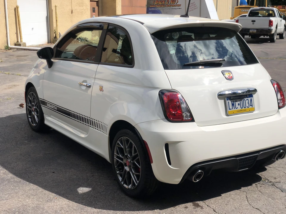 2014 Fiat Abarth 500 - Image 8 of 31