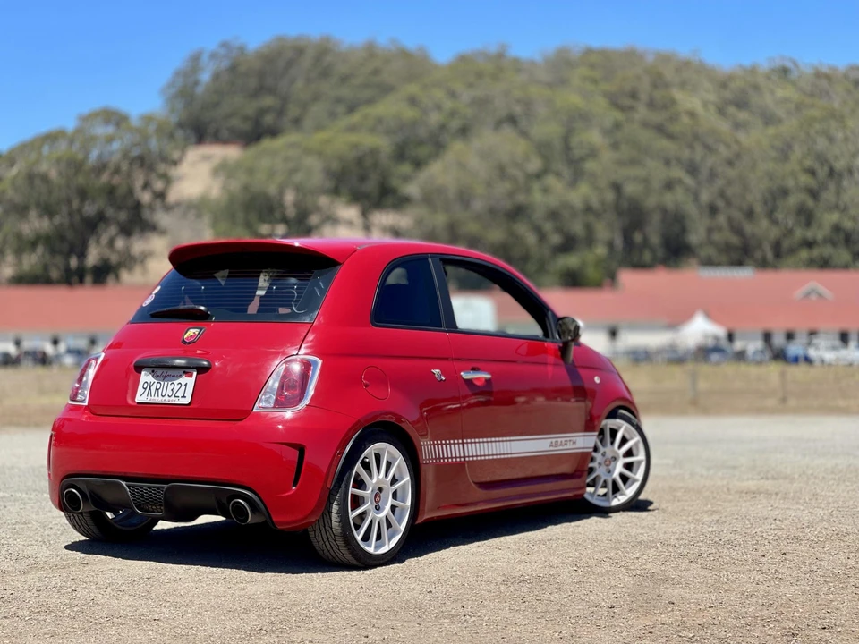2014 Fiat Abarth 500 - Image 9 of 31