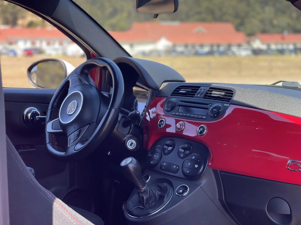 2014 Fiat Abarth 500 - Image 30 of 31