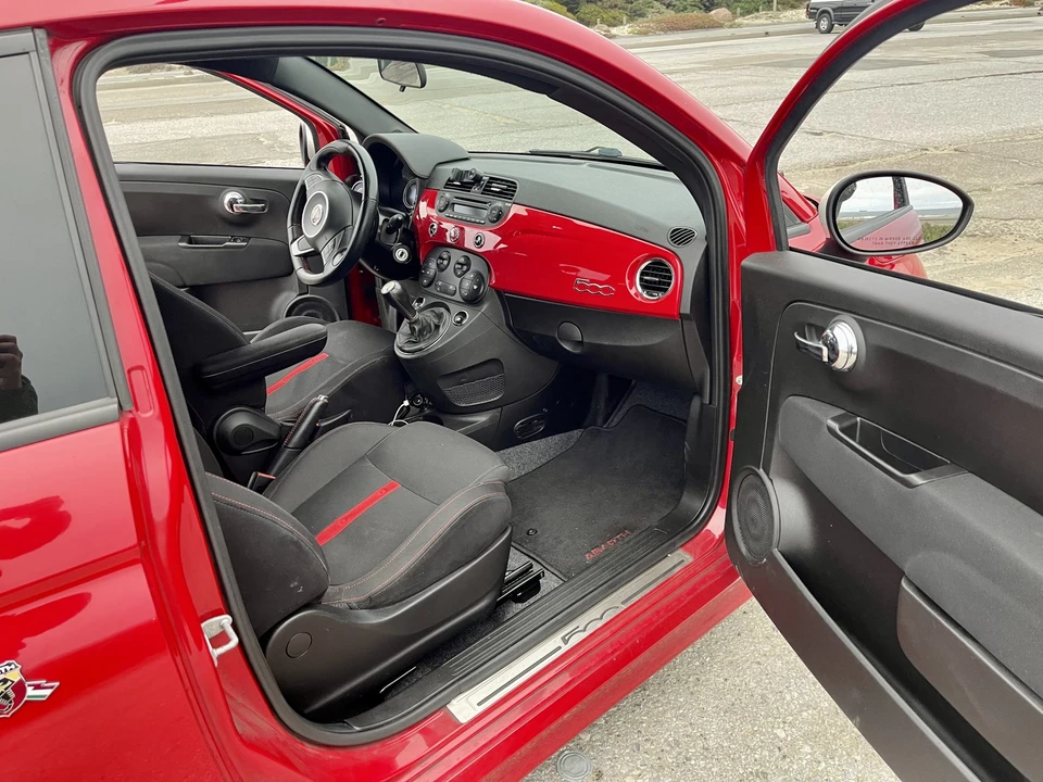 2014 Fiat Abarth 500 - Image 26 of 31