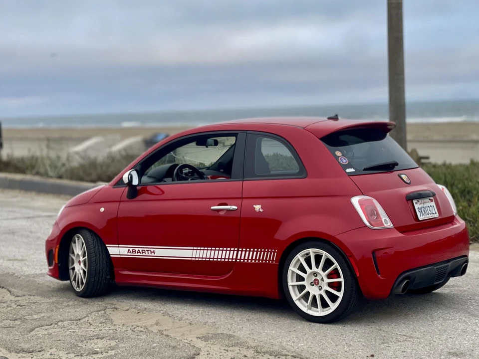 2014 Fiat Abarth 500 - Image 5 of 31