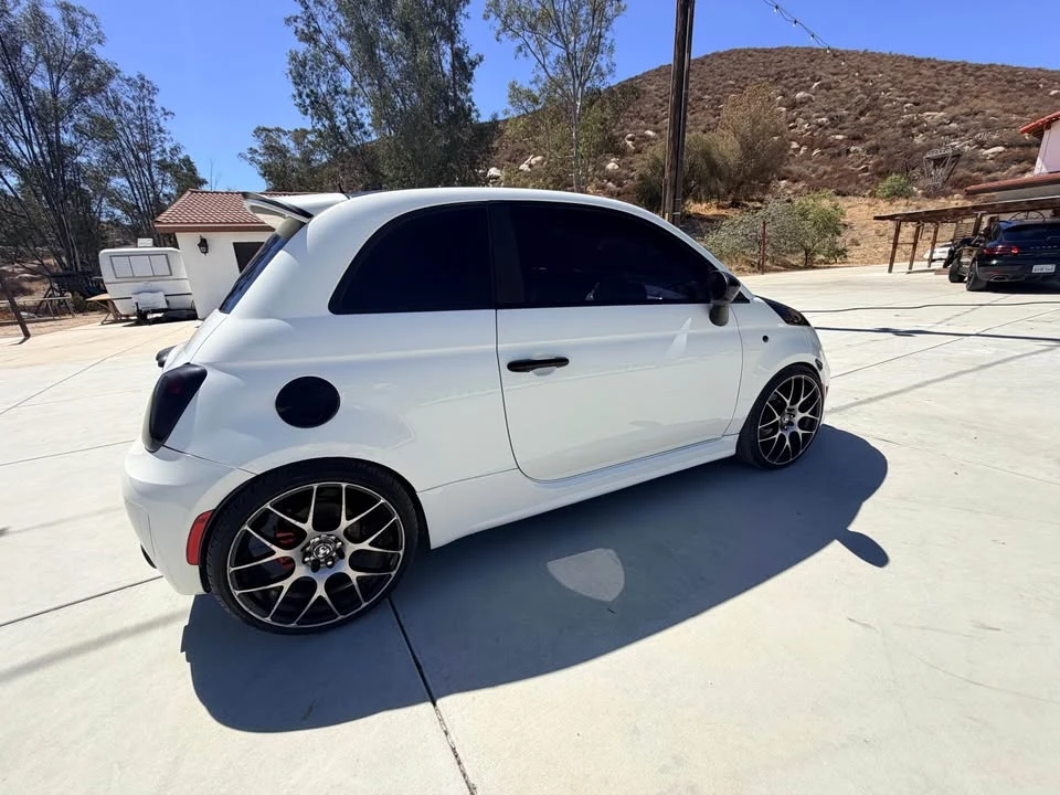 2014 Fiat Abarth 500 - Image 10 of 10
