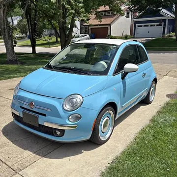 2014 Fiat 500 Easy Hatchback 2D