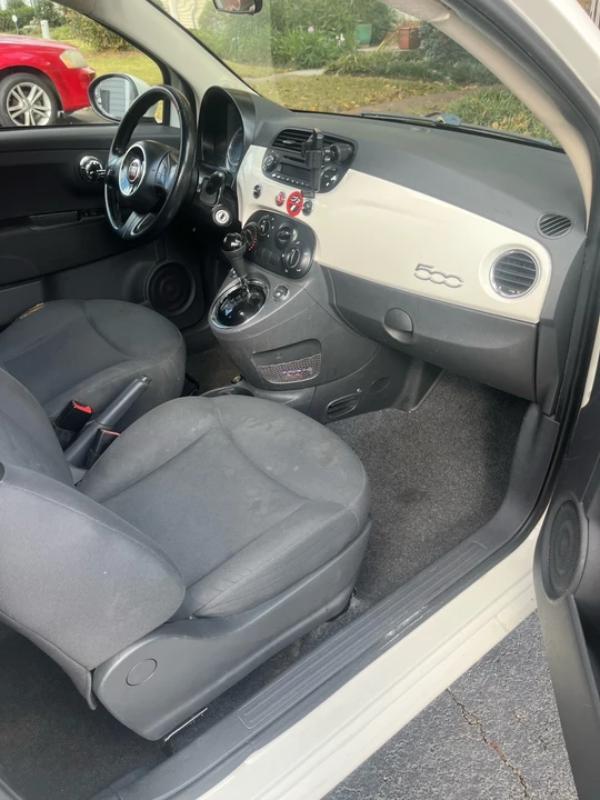 2014 Fiat 500 - Image 4 of 11