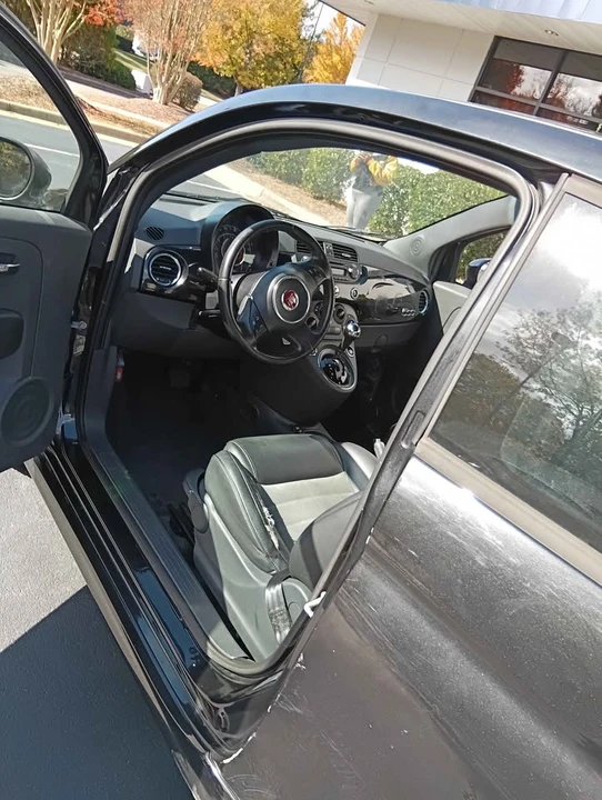 2014 Fiat Abarth 500 - Image 9 of 16