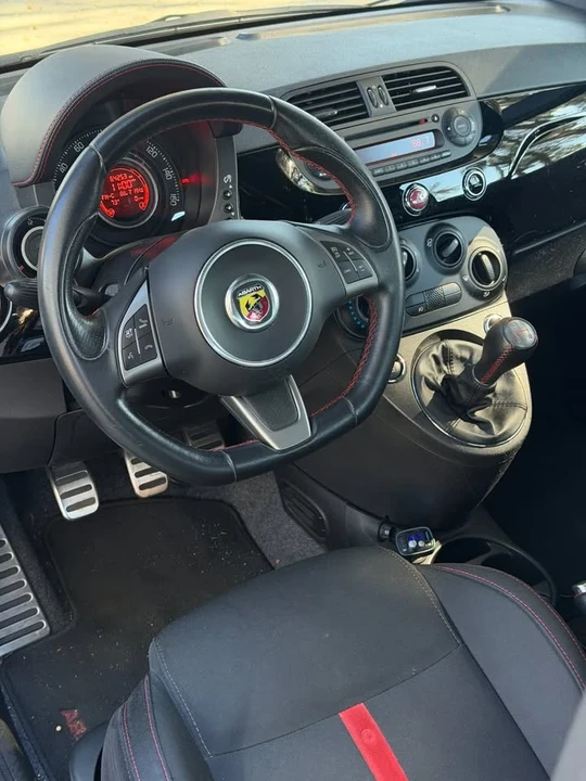 2014 Fiat Abarth 500 - Image 3 of 4