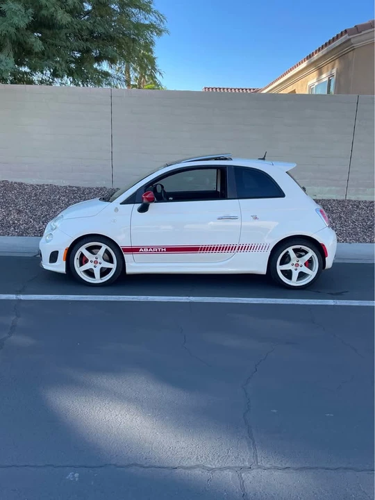 2014 Fiat Abarth 500 - Image 4 of 14