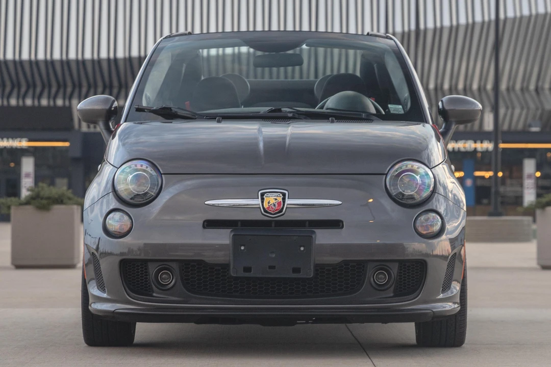 2014 Fiat Abarth 500 - Image 2 of 28