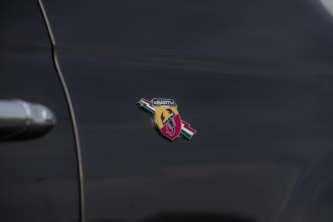 2014 Fiat Abarth 500 - Image 25 of 28