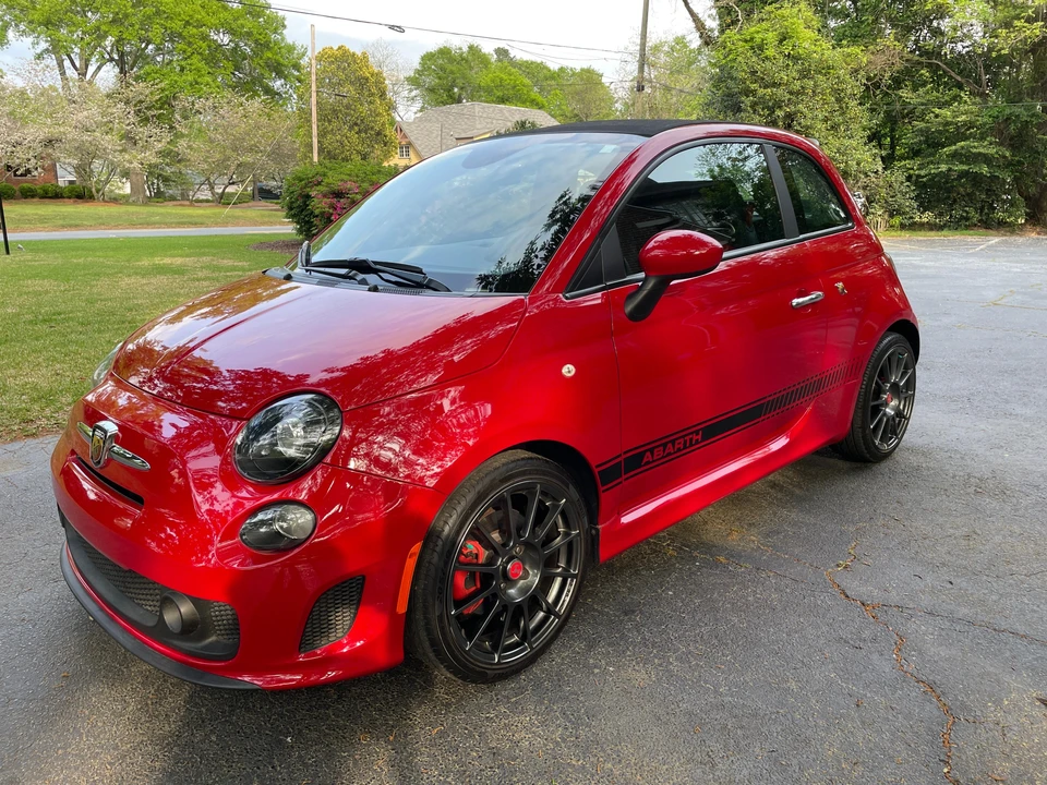 2014 Fiat Abarth 500 - Image 9 of 18