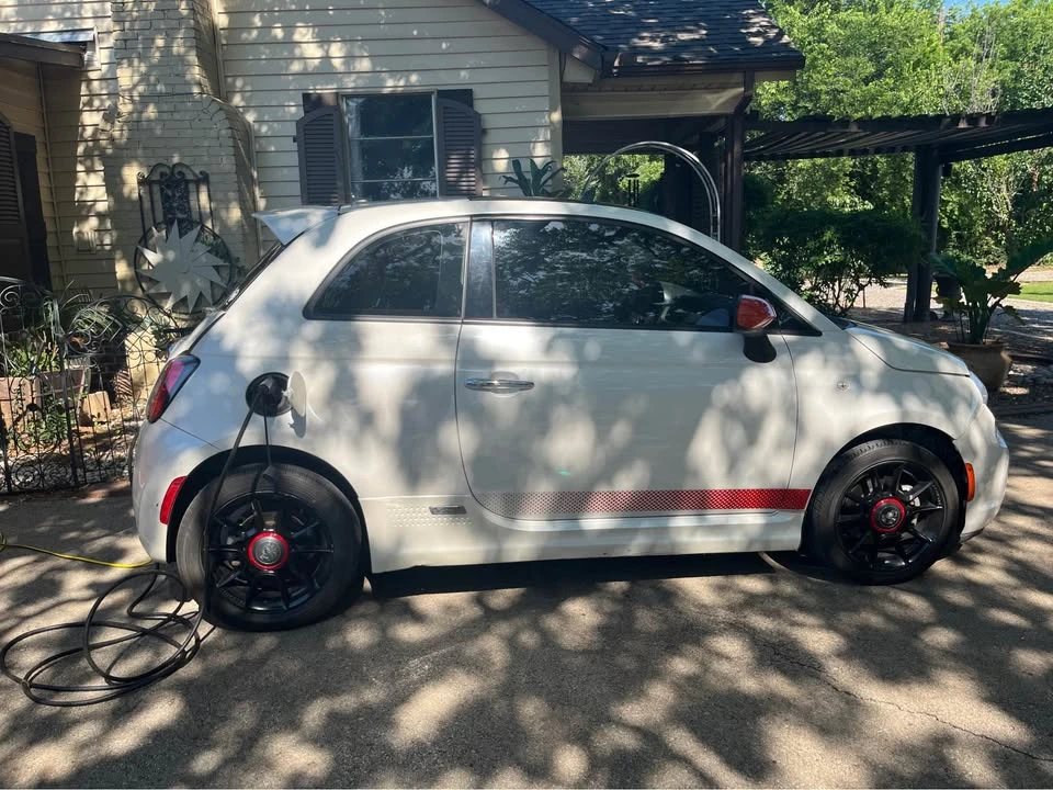 2014 Fiat 500 - Image 9 of 20