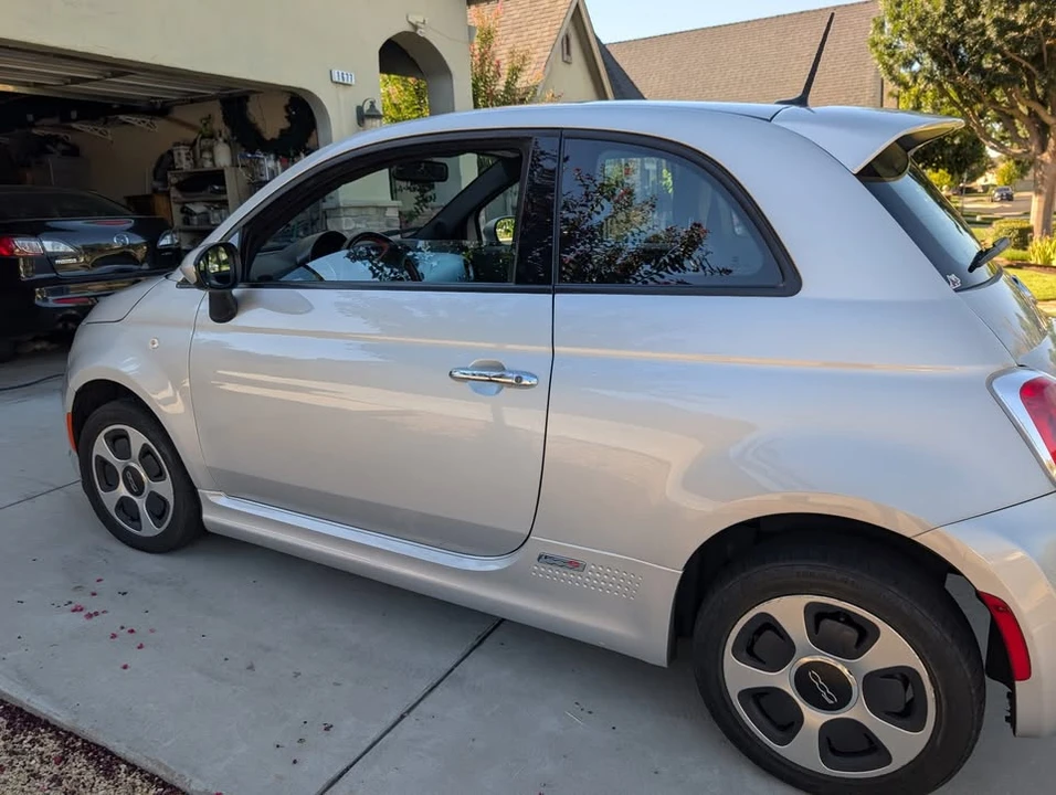 2014 Fiat 500 - Image 2 of 9