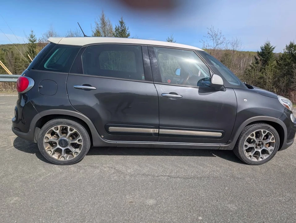 2014 Fiat 500 - Image 2 of 9