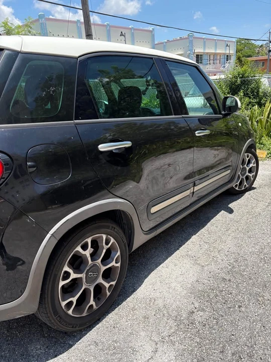 2014 Fiat 500 - Image 2 of 5