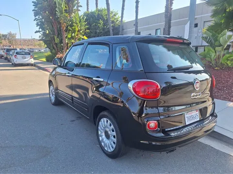 2014 Fiat 500L Easy Hatchback 4D