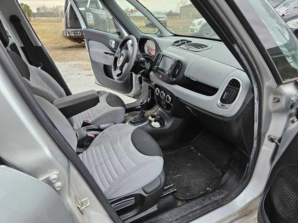 2014 Fiat 500 - Image 9 of 15