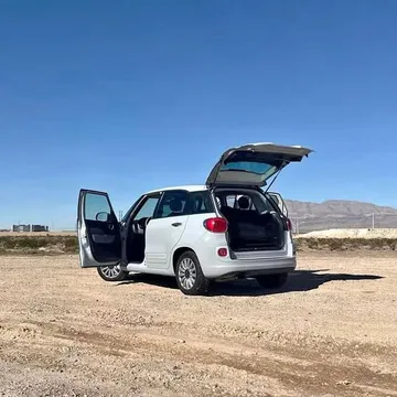2014 Fiat 500L Easy Hatchback 4D