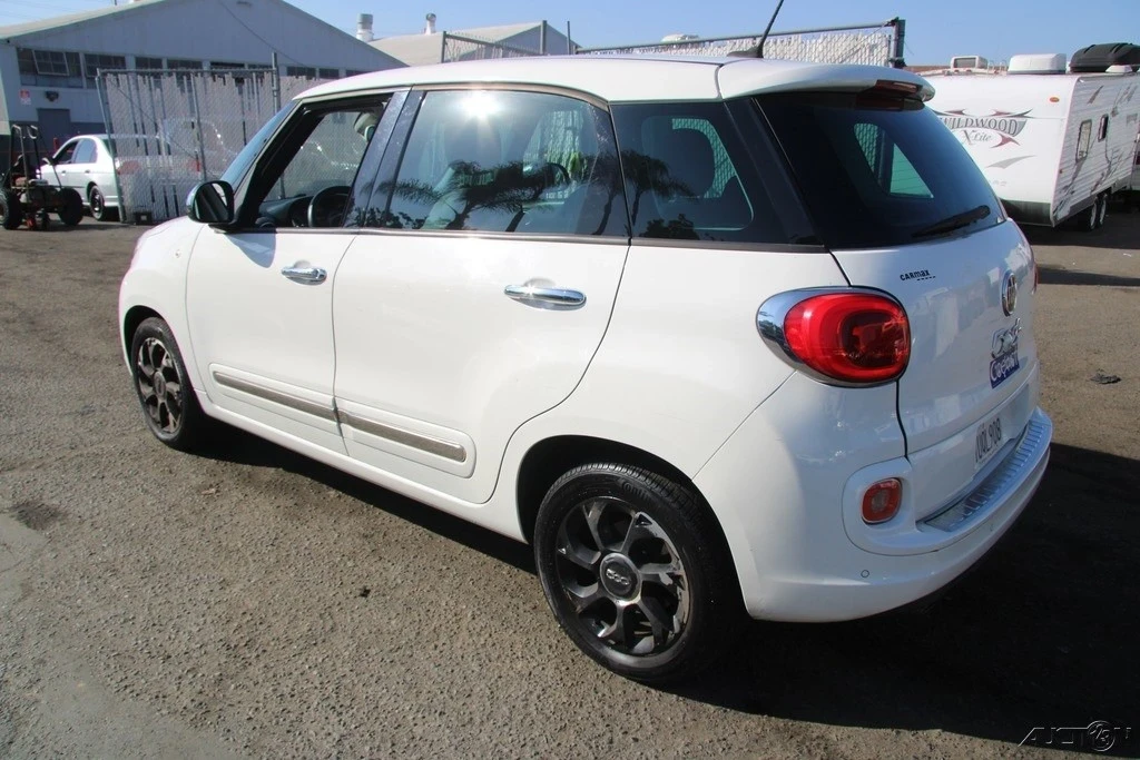 2014 Fiat - Image 4 of 21