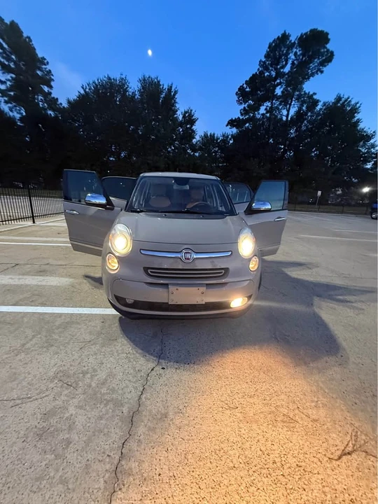 2014 Fiat 500 - Image 9 of 15
