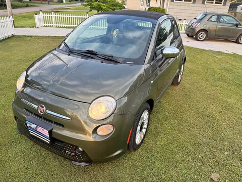 2014 Fiat 500L Lounge Hatchback 4D