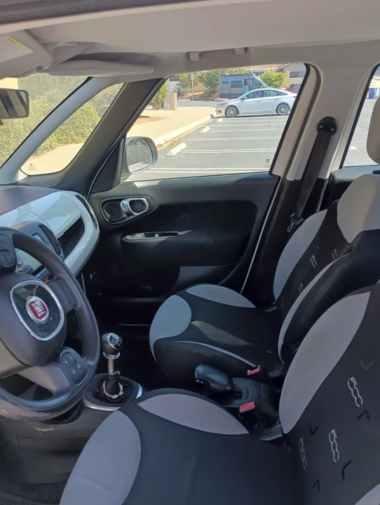 2014 Fiat 500 - Image 5 of 11