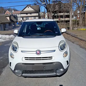 2014 Fiat 500L Trekking Hatchback 4D