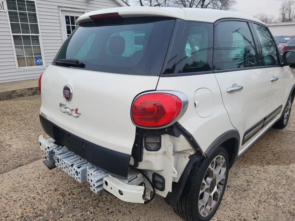 2014 Fiat 500 - Image 16 of 21