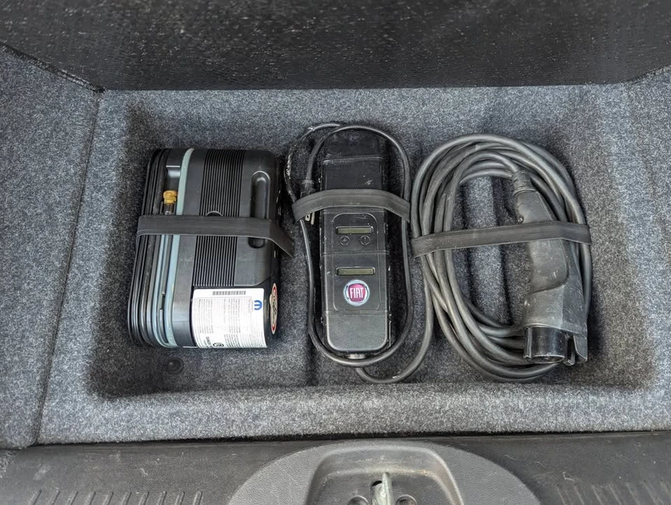 2014 Fiat 500e - Image 14 of 14