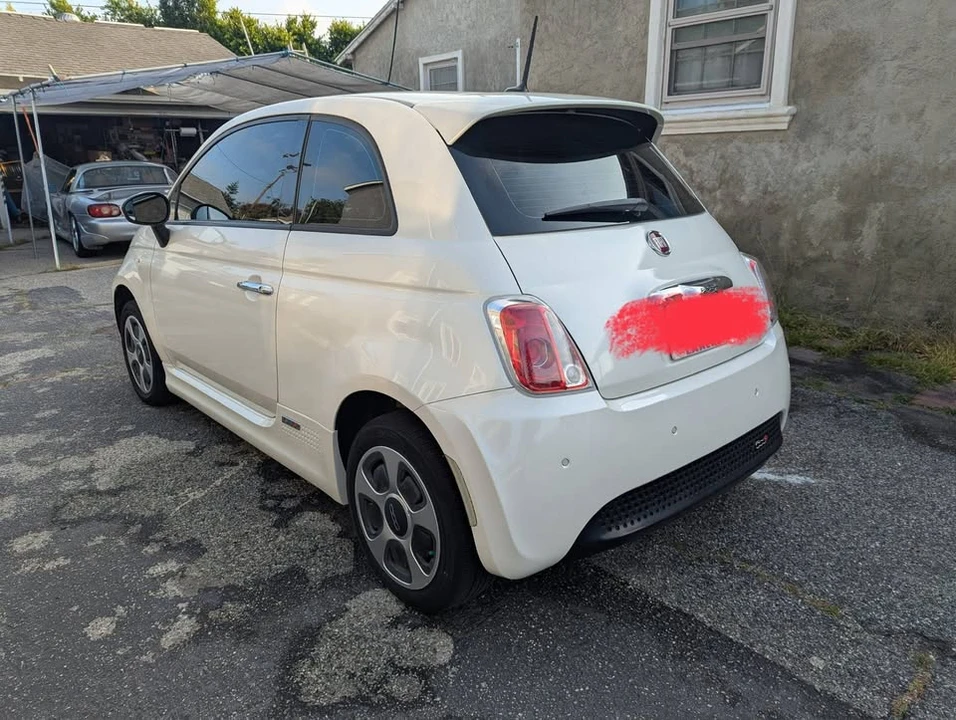 2014 Fiat 500e - Image 2 of 14